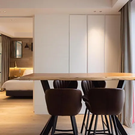 Apartament Chayofa *