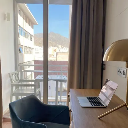 Apartament Chayofa *